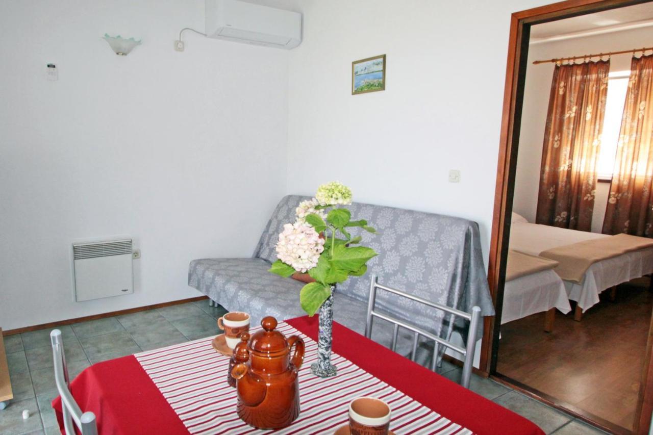Apartments By The Sea Vinjerac, Zadar - 5824 外观 照片